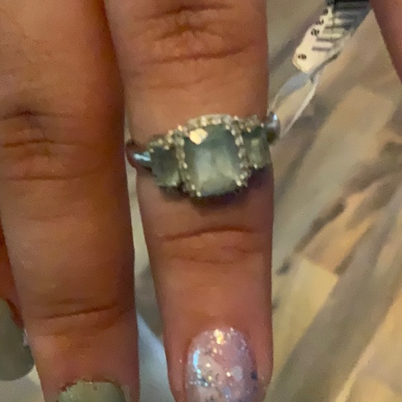 14k white gold diamond aqua ring - Picture 6 of 6